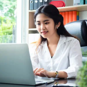 คุณปวีณา คุณปวีณา